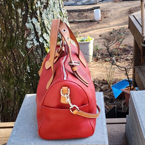 Dooney Bourke Pebbled/Vacchetta Leather Speedy Kendra Satchel Handbag Crossbody - Picture 4 of 15